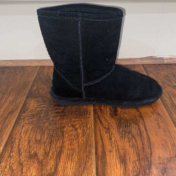 Bearpaw Evangeline Short Youth Sz 5 Suede Blk Boots Sheepskin Wool Lining 2414Y - Picture 7 of 9